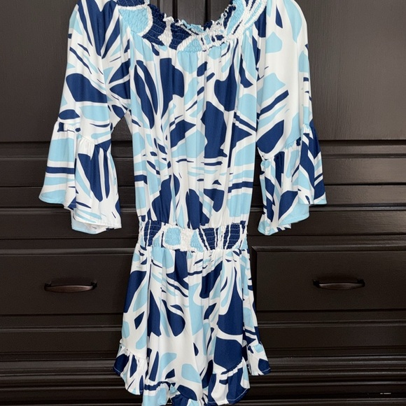 La Mer Blue and White Abstract Romper EUC size Small - Picture 3 of 6